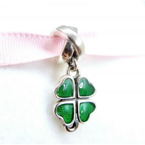 Authentic Pandora Silver 925 ALE Four Leaf Clover Love Dangle Charm 790572EN25