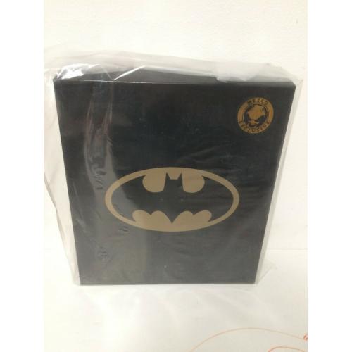 Mezco one:12 Onyx Batman Sovereign Knight MDX Exclusive Action Figure Sealed