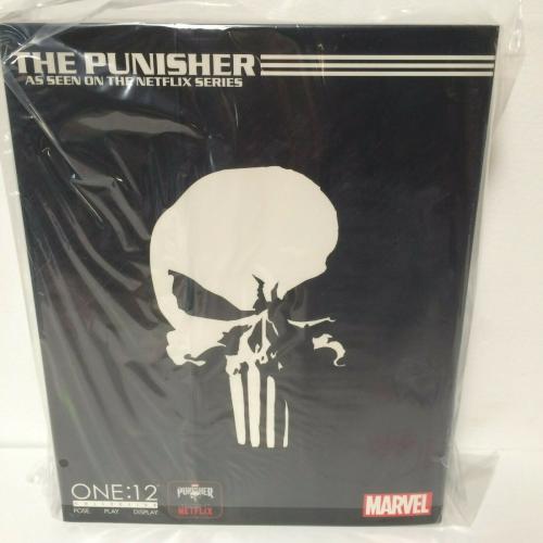 AUTHENTIC Mezco ONE 12 COLLECTIVE Netflix Punisher 6 figure NEW