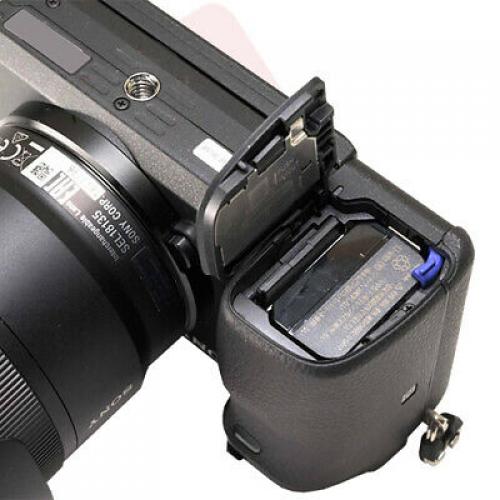 2 EN-EL14a Lithium Ion Battery Packs for Nikon D3300 D3200 D3100 Df